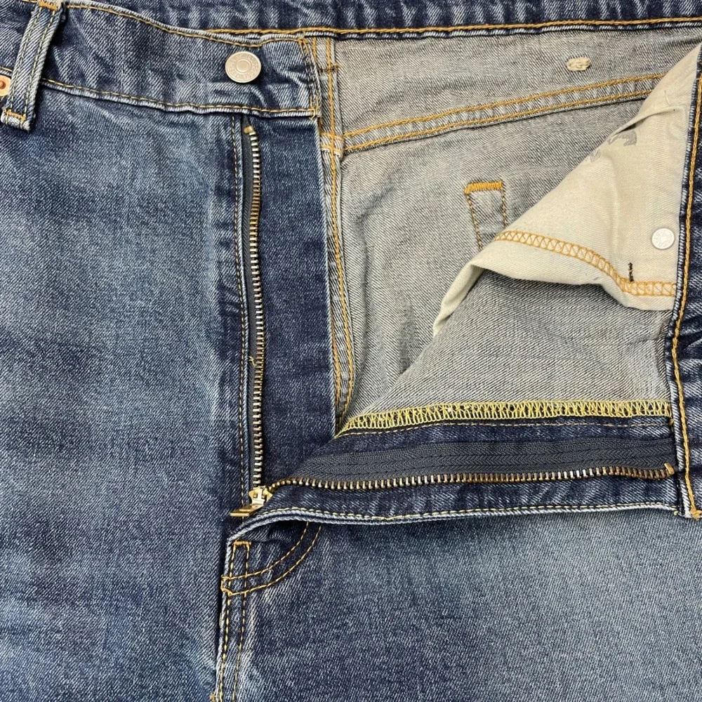 Levis 505 Regular Fit Straight Leg Jeans Blue Medium Wash‎ Mens 40x30 Stretch